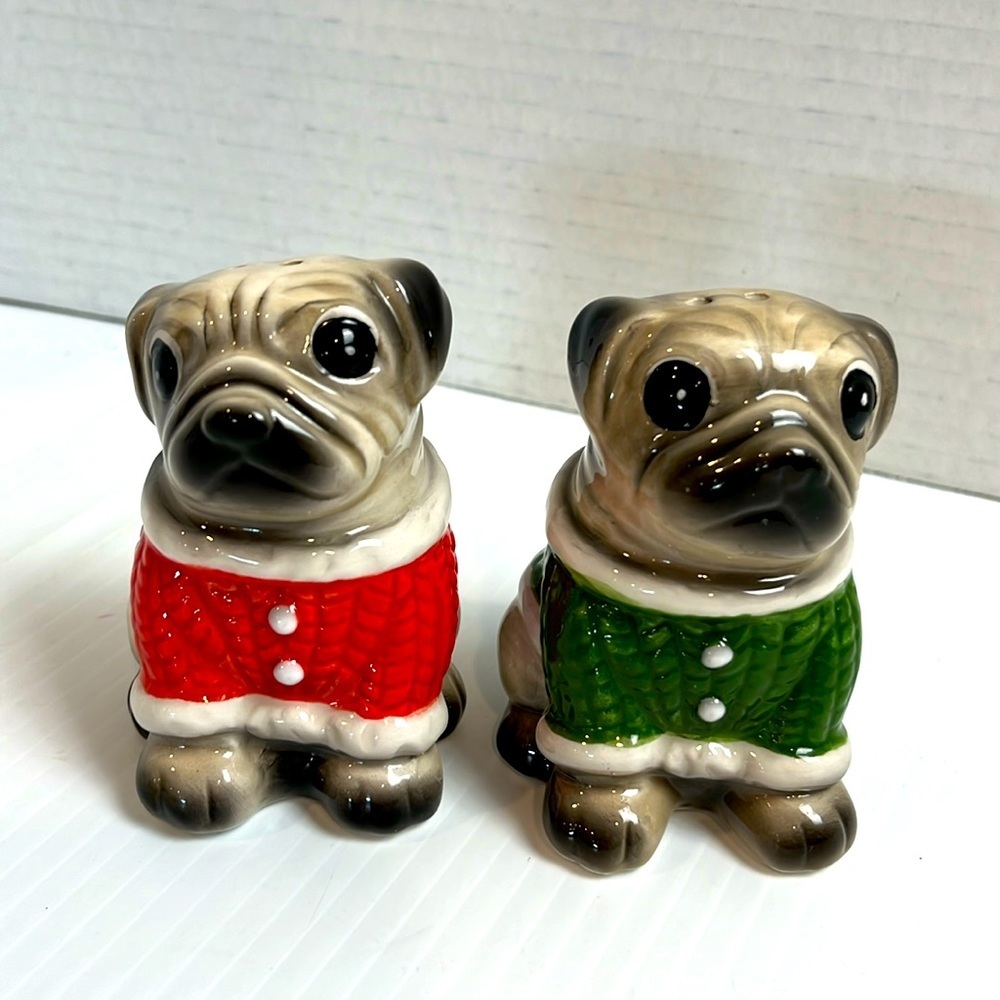 Vintage pug Salt and pepper shakers sweaters Christmas